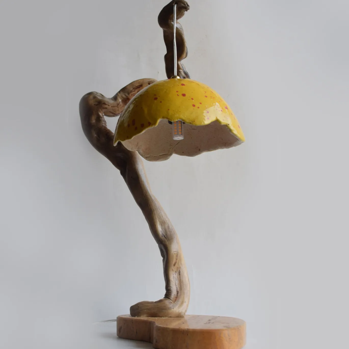 Lampada da tavolo Lume Limone in Ceramica gialla e Legno