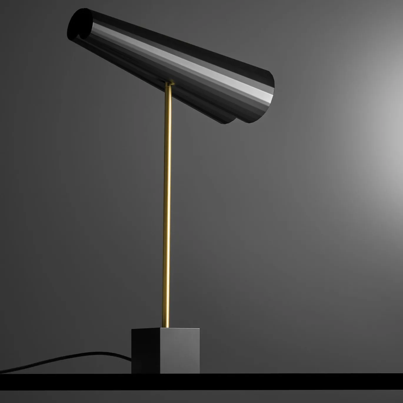 Lampada da tavolo nera a 2 luci Wall-y di Michele Reginaldi