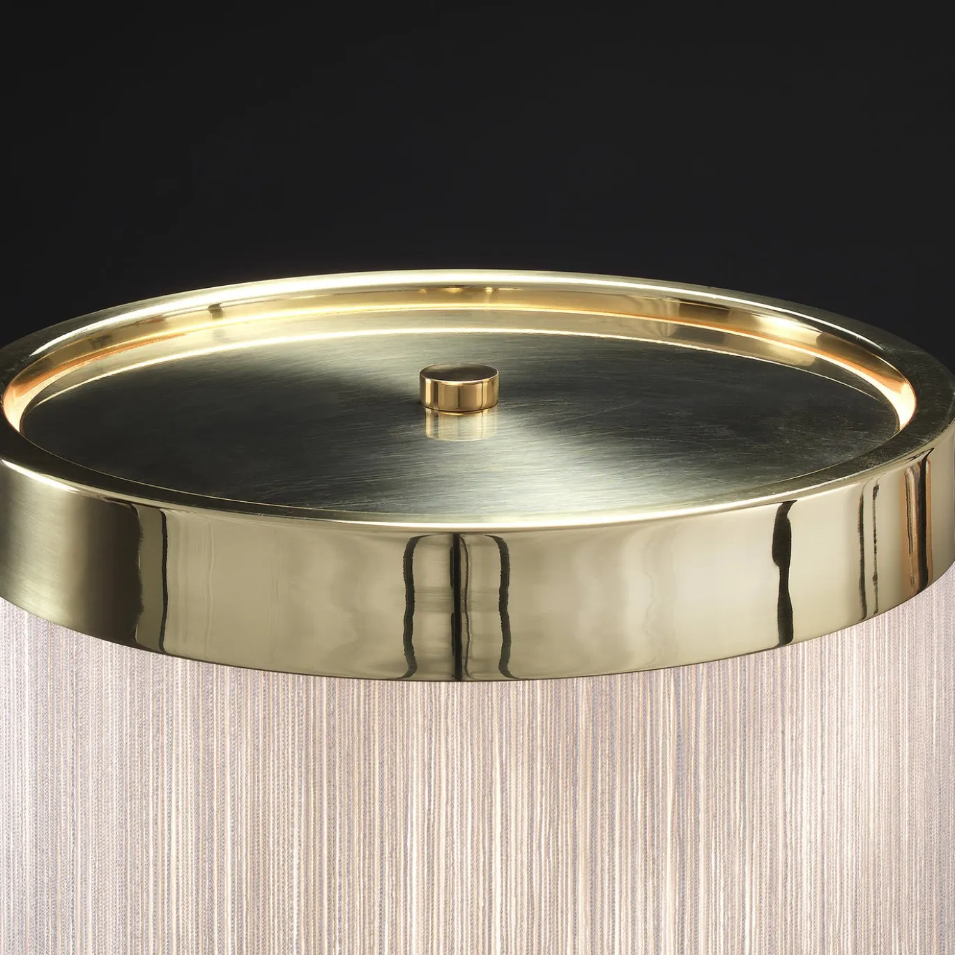 Lampada da tavolo Orsola oro e bianco di Lorenza Bozzoli