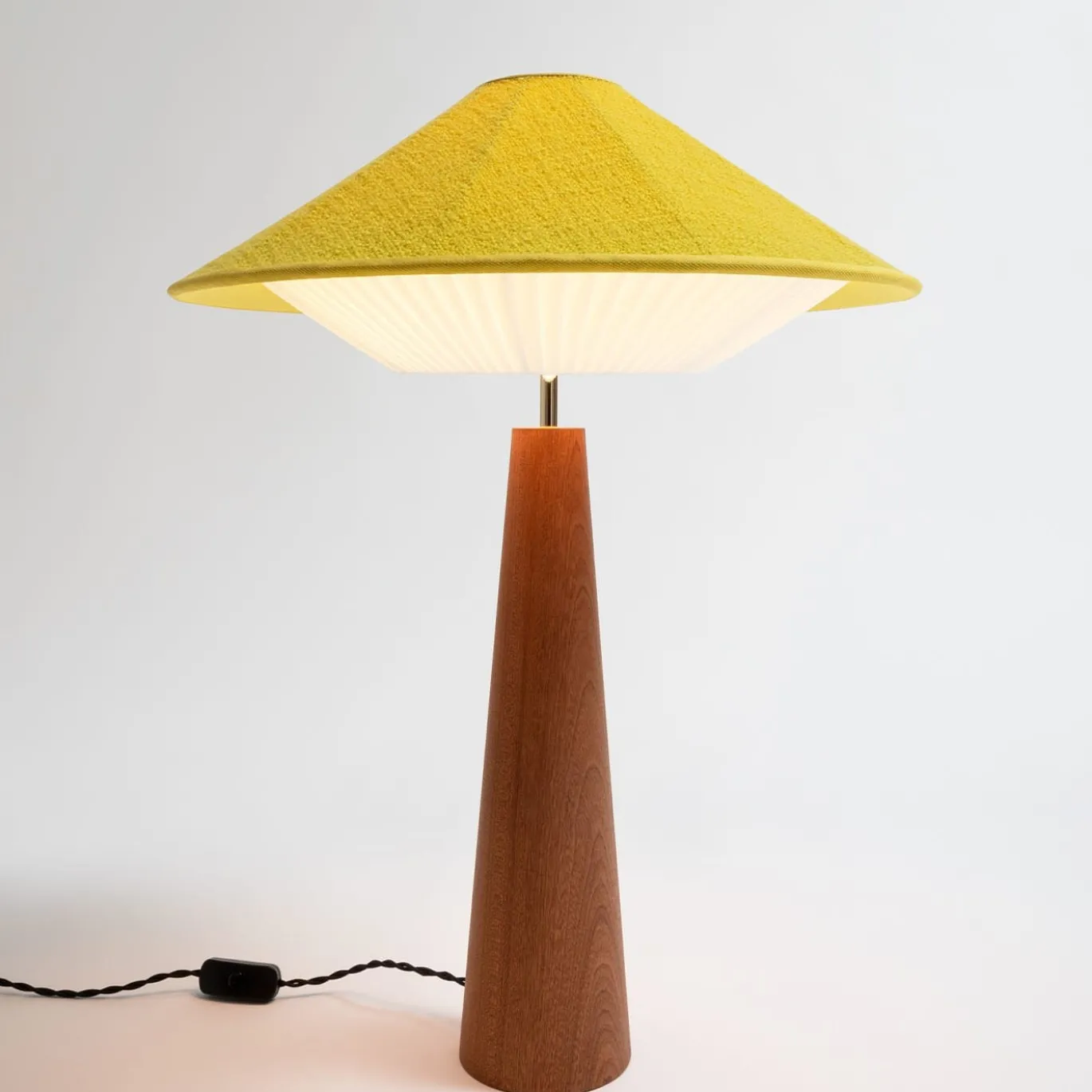 Lampada da tavolo Otto Yellow