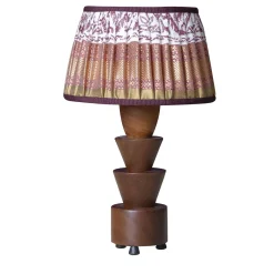Lampada da Tavolo Palmetta in Mogano con Paralume in Seta Bordeaux