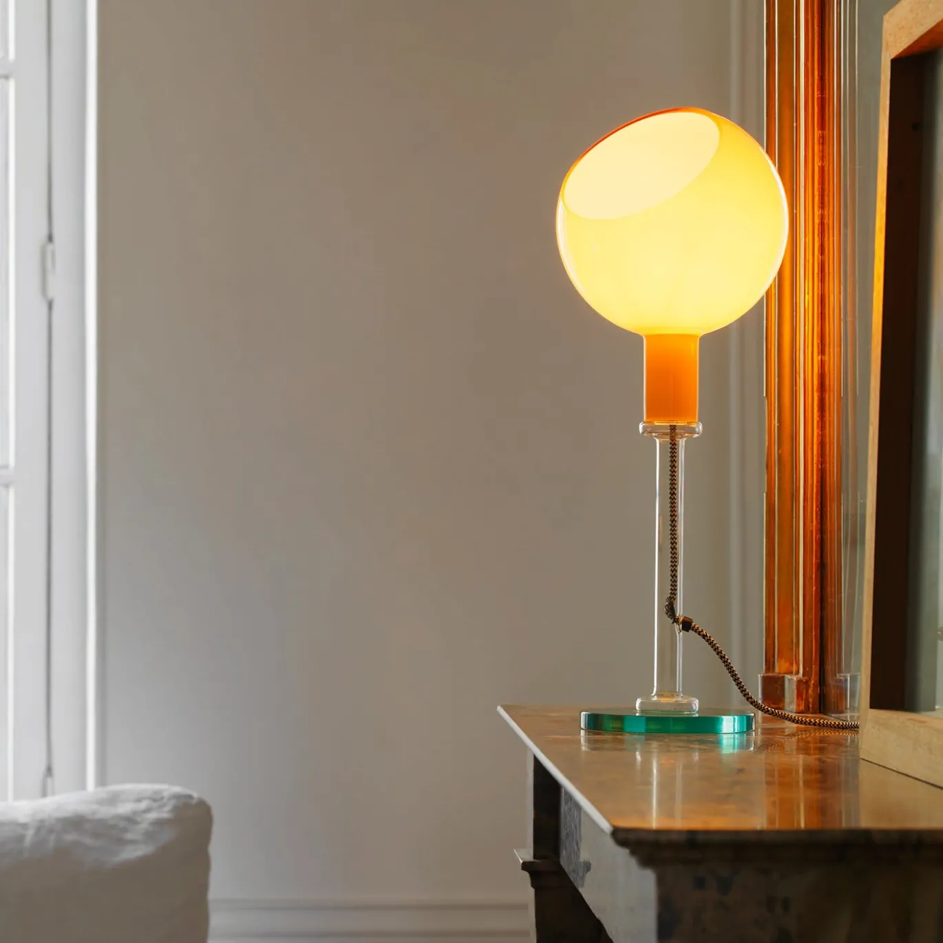 Lampada da tavolo Parola di Gae Aulenti e Piero Castiglioni