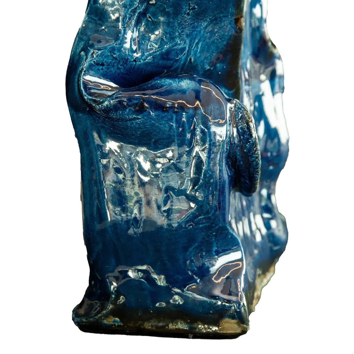 Lampada Da Tavolo Pensiero In Ceramica Blu E Paralume In Tessuto Bianco