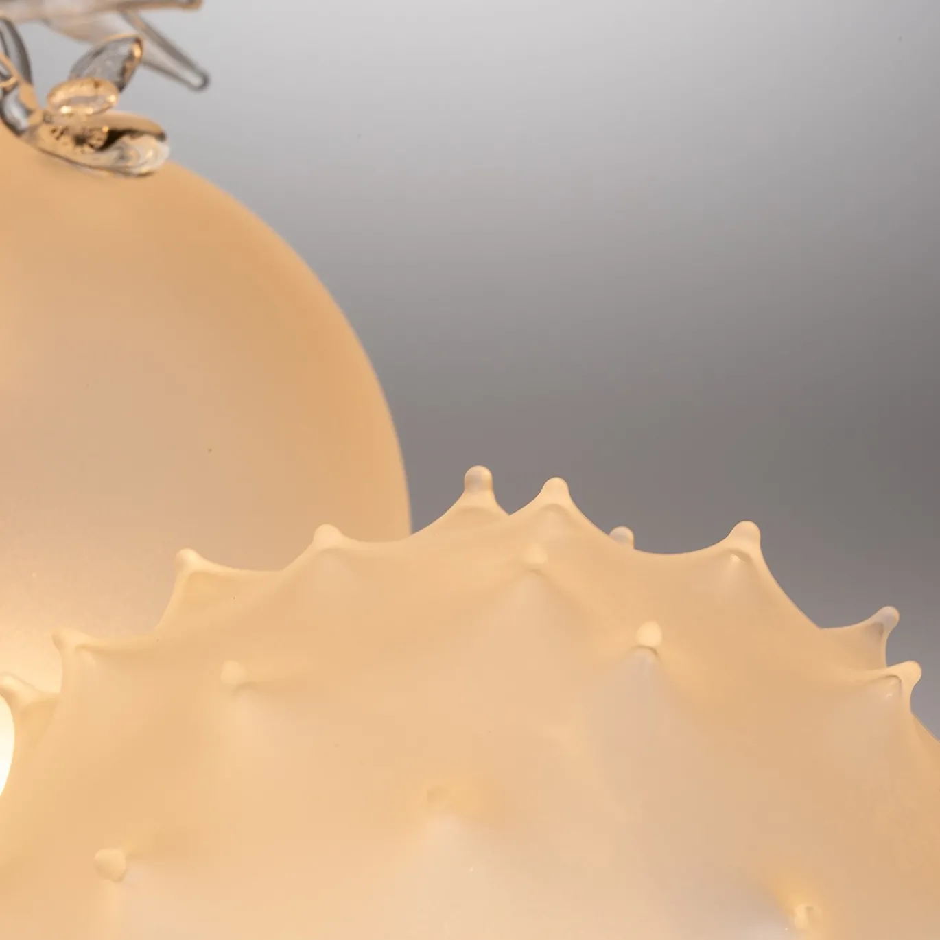 Lampada da Tavolo Piccola a LED in Vetro Trilli Riccio
