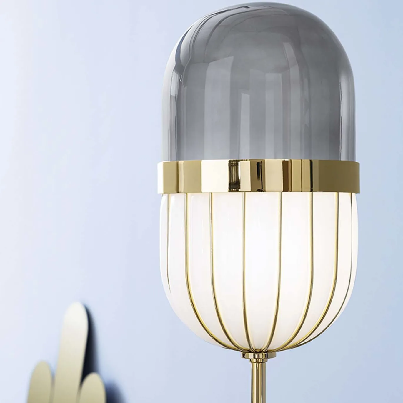 Lampada da tavolo Pill di Matteo Zorzenoni