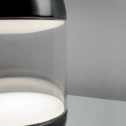 Lampada da tavolo Pillola nero di Parisotto + Formenton