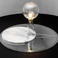 Lampada da tavolo Ping di Andrea Barra