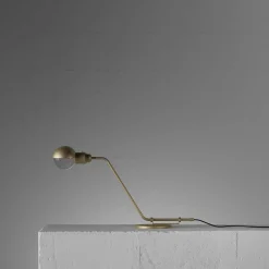Lampada da tavolo regolabile in ottone BRS01