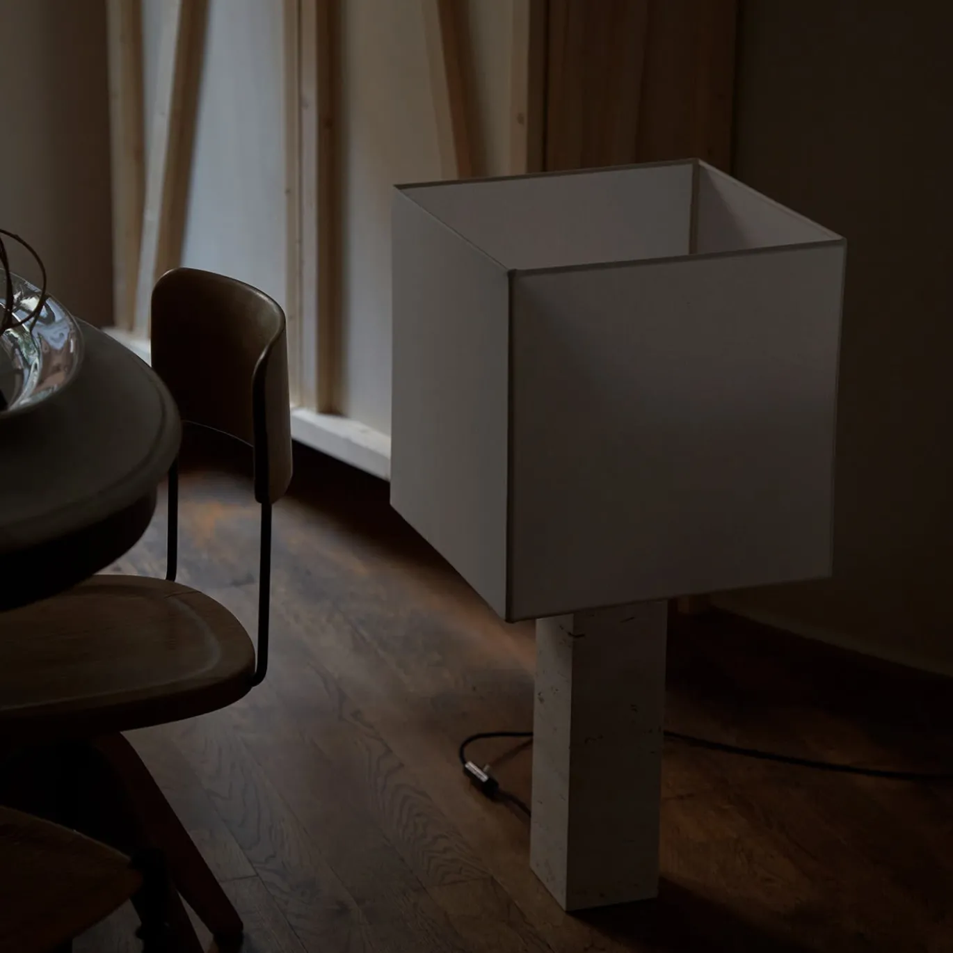 Lampada da tavolo Roma Squared Large White