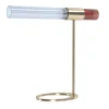 Lampada da tavolo Sbàrlusc in vetro rosso e ottone champagne di Isacco Brioschi #1