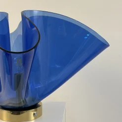 Lampada da Tavolo Scultorea Fazzoletto Blu in Vetro