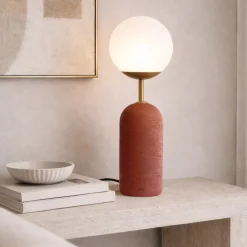 Lampada da tavolo Sfera in gres rosso e vetro opalino