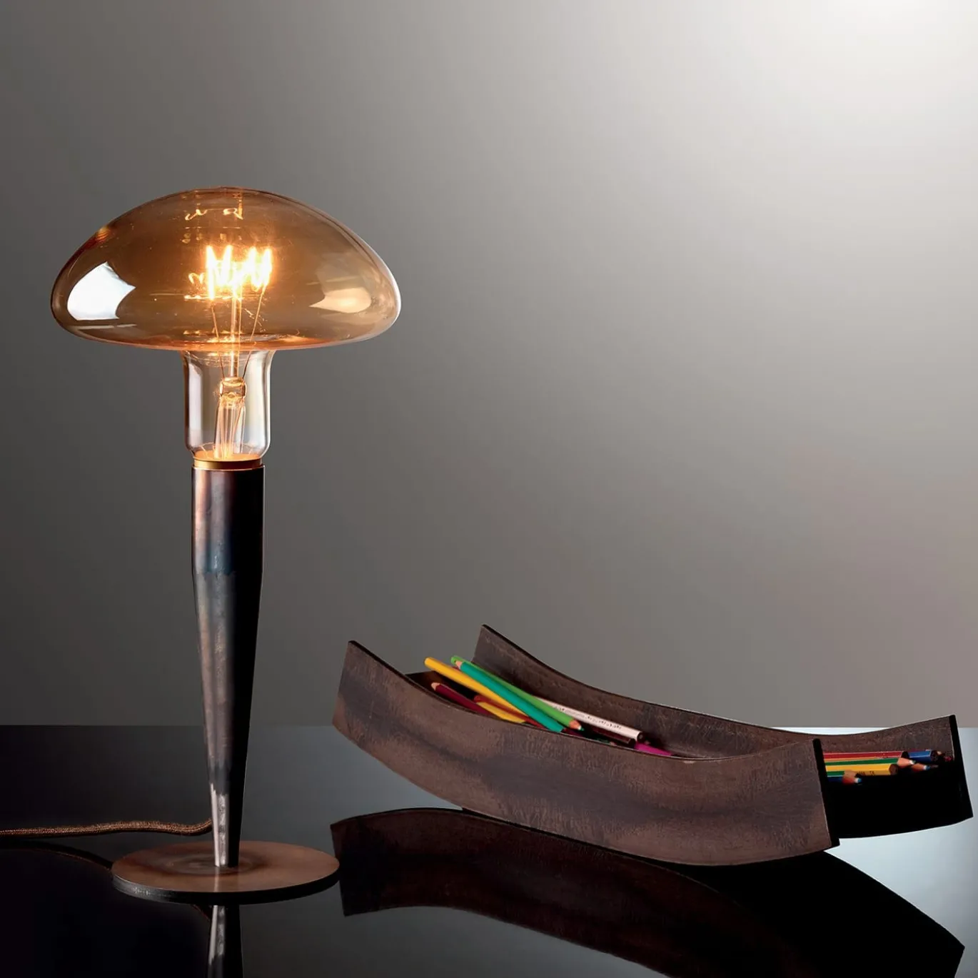 Lampada da tavolo Unidea