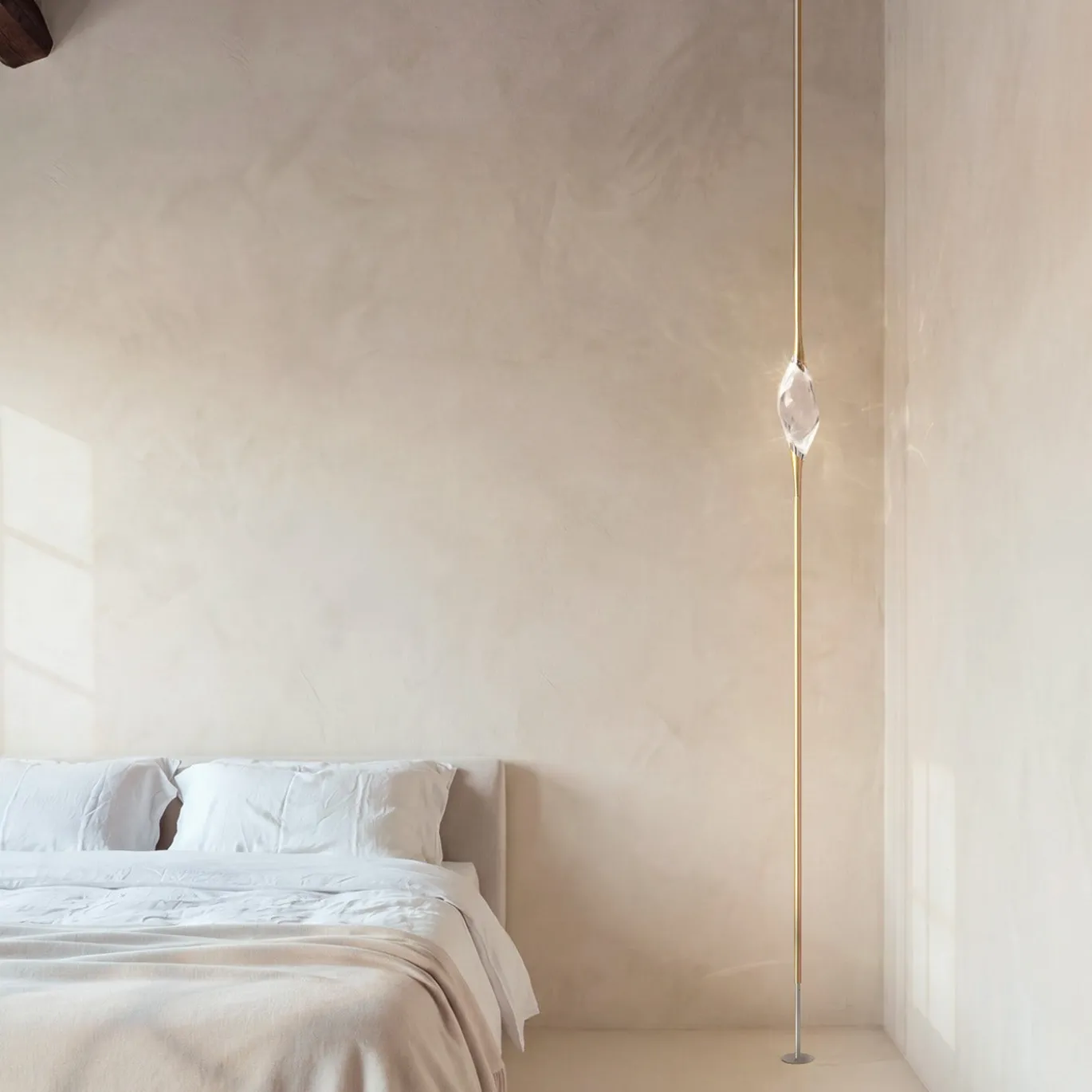 Lampada da terra a soffitto Il Pezzo 12 in ottone con finitura oro a 1 luce