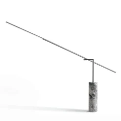 Lampada da terra con braccio articolato Libra e base in marmo