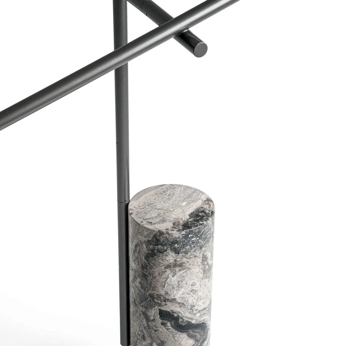 Lampada da terra con braccio articolato Libra e base in marmo
