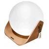 Lampada da terra da esterno Kathryn con sfera in vetro bianco e base in Teak