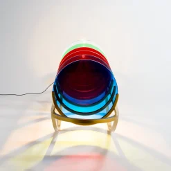 Lampada da terra Dondolo di Studiopluz