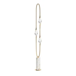 Lampada da terra Il Pezzo 12 in ottone dorato con base in marmo Calacatta Gold