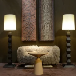 Lampada da terra Kigelia di Lorenza Bozzoli