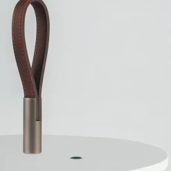 Lampada da terra Servoluce di Park Associati