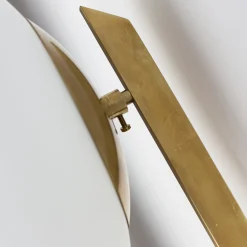 12:15 Lampada d'ottone