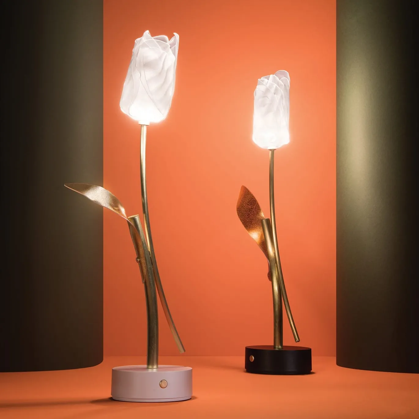 Lampada portatile a batteria Tulip White