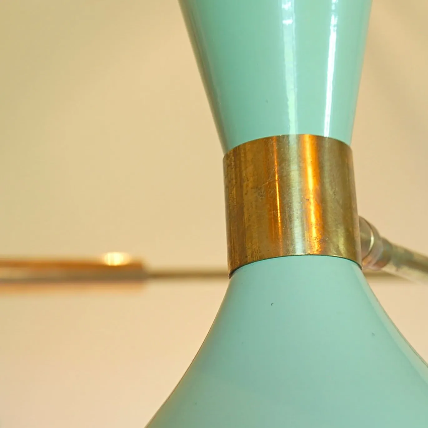 Lampadario a 3 bracci in ottone Contrappeso Due