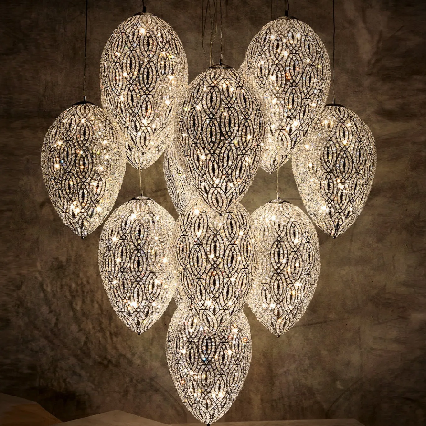 Lampadario a 14 luci Arabesque Egg