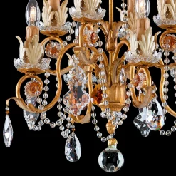Lampadario a 8 luci in metallo con foglia d'oro e cristallo