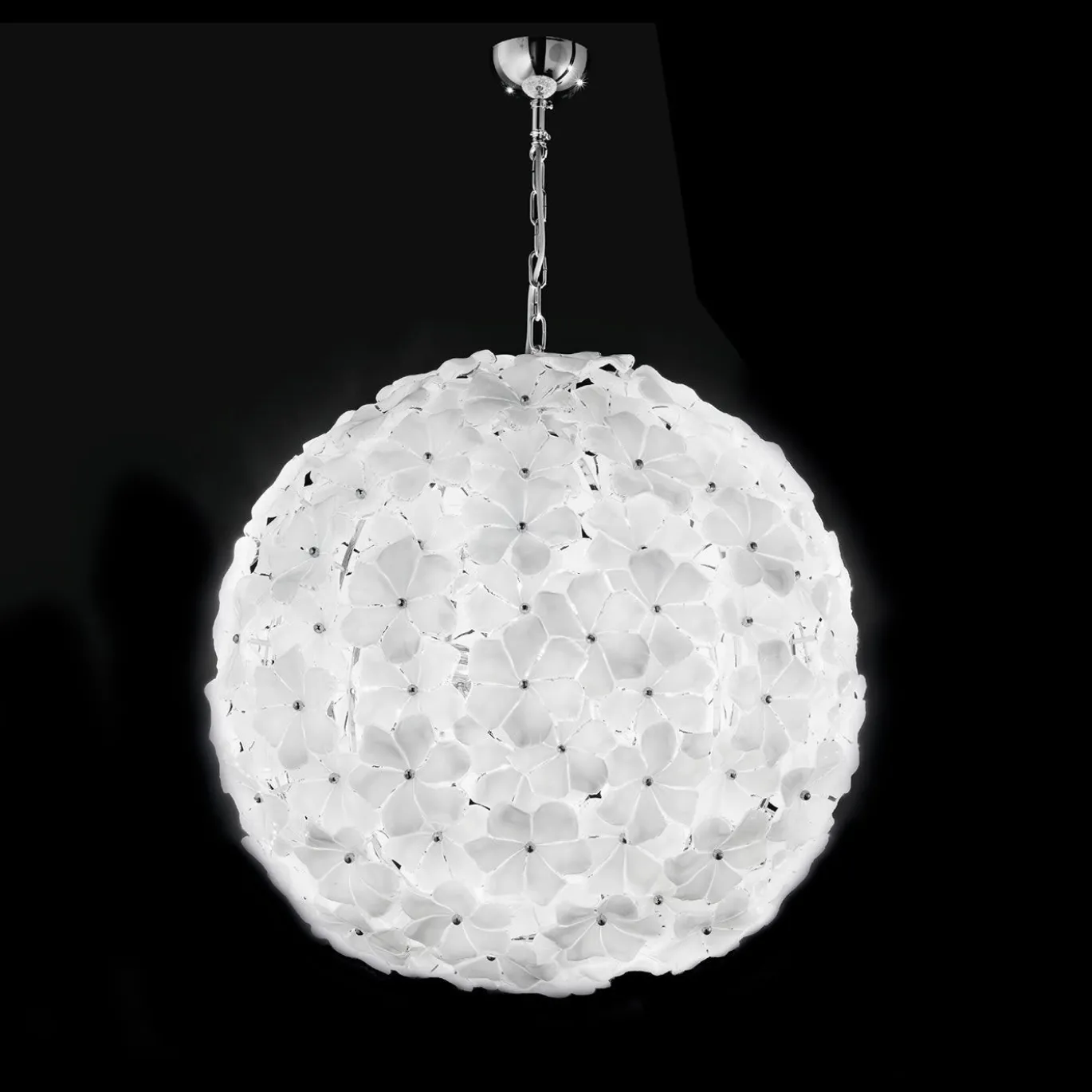Lampadario a sfere di vetro