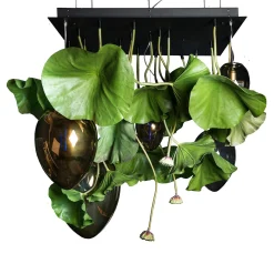 Lampadario a uovo in cristallo e loto Flower Power