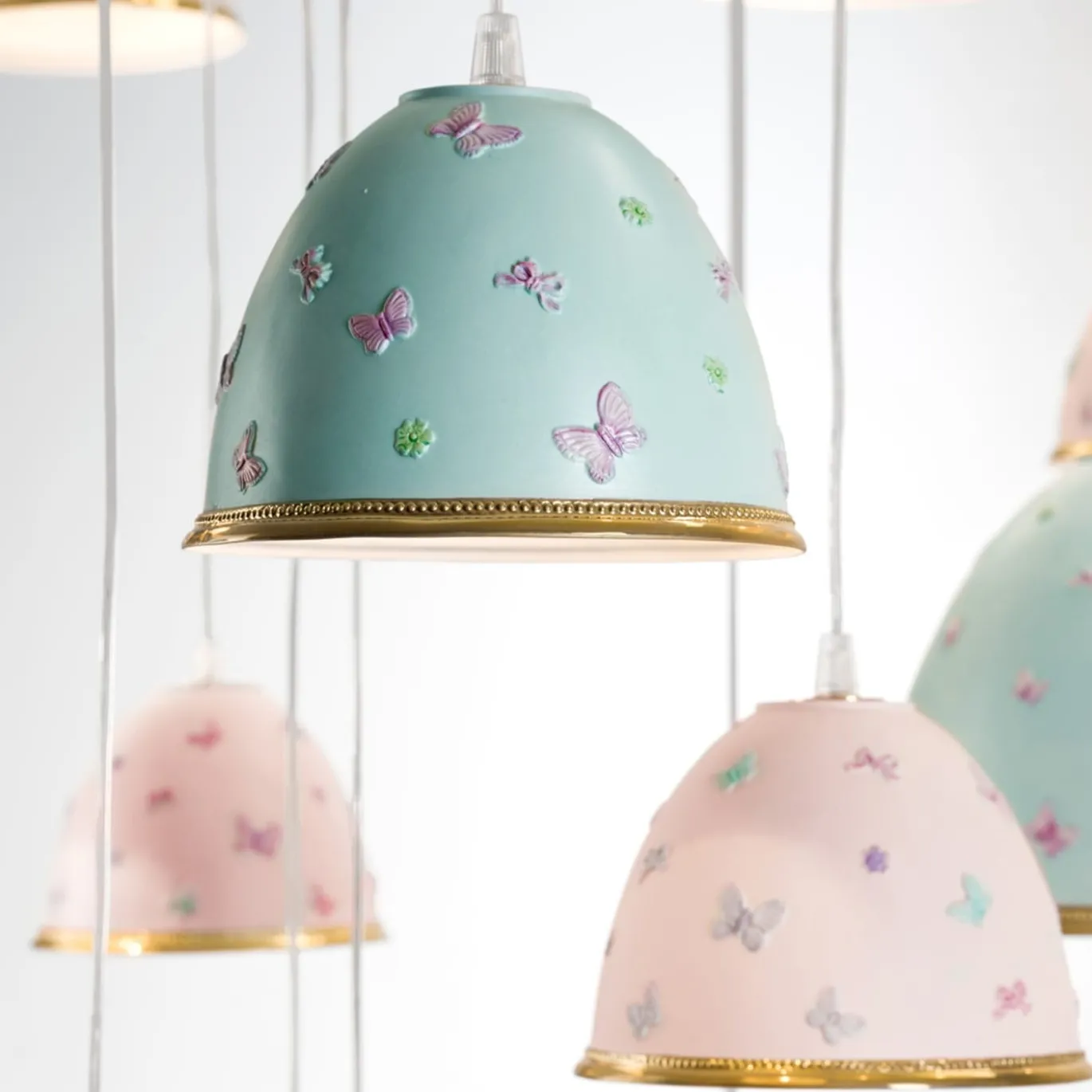 Lampadario Butterfly 18 luci multicolore
