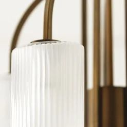 Lampadario Cuspide in Vetro Bianco