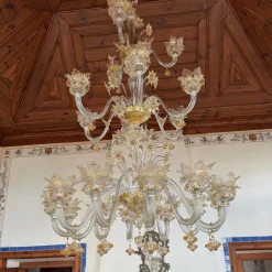 Lampadario Erto in oro e vetro trasparente con 21 luci