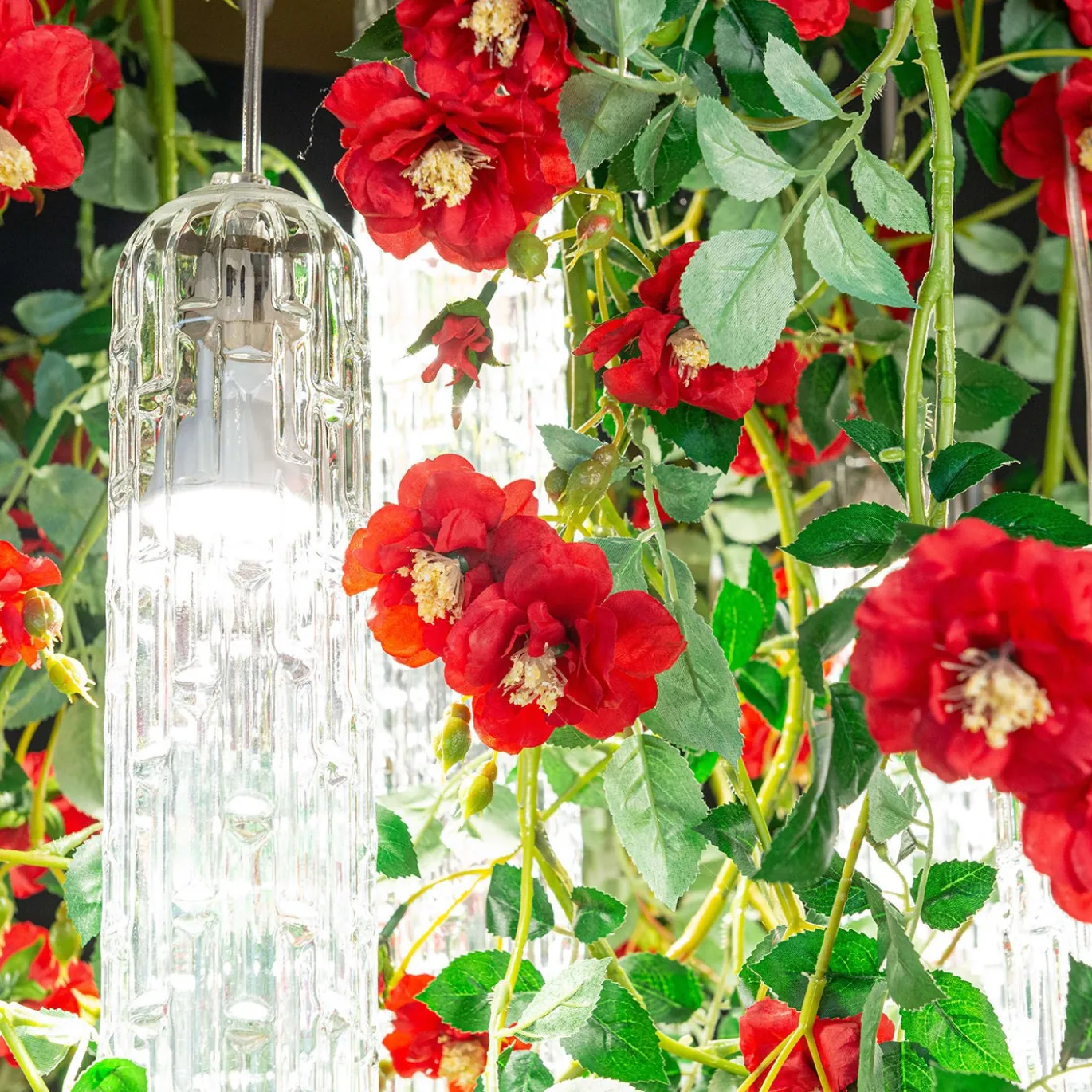 Lampadario grande rotondo Flower Power Wild Red Roses