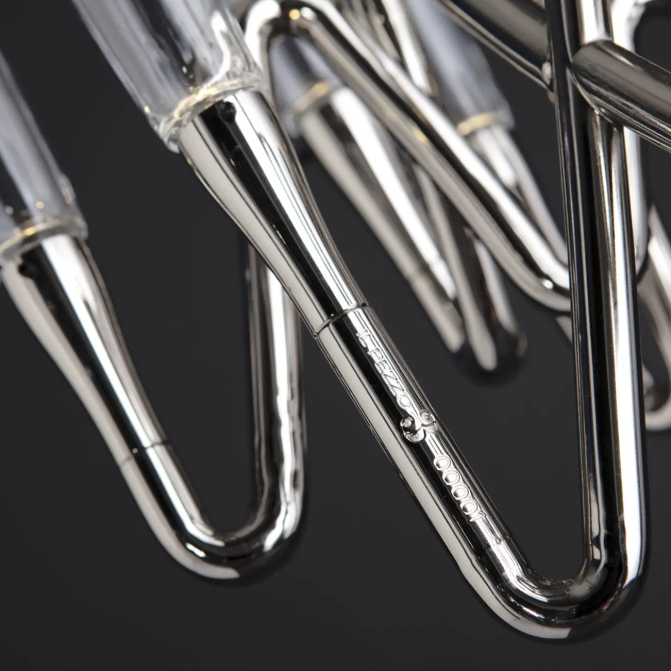 Lampadario Il Pezzo 3 Lungo a 30 Luci Nickel