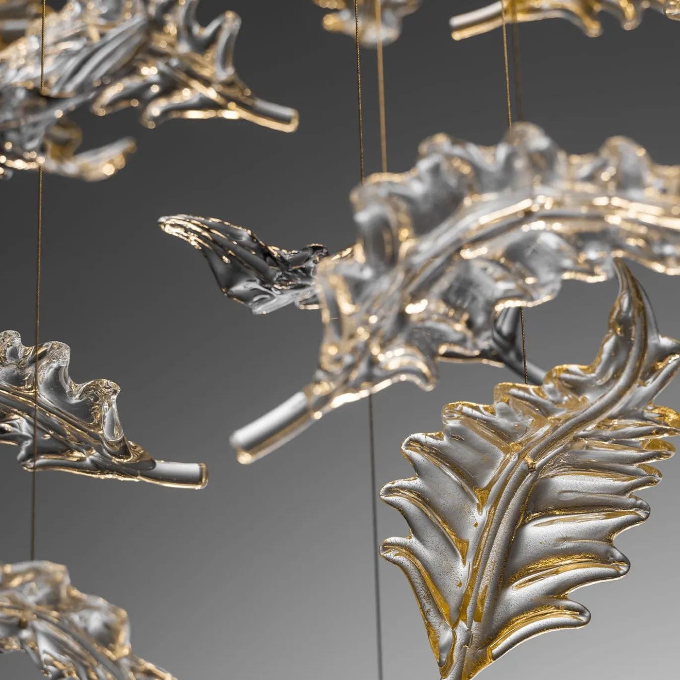 Lampadario in vetro di Murano a foglia