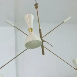 Lampadario regolabile a 3 bracci in ottone e avorio Contrappeso