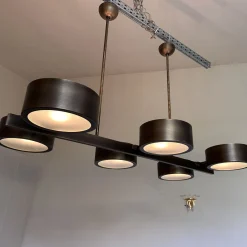 Lampadario rettangolare in bronzo brunito a sei luci