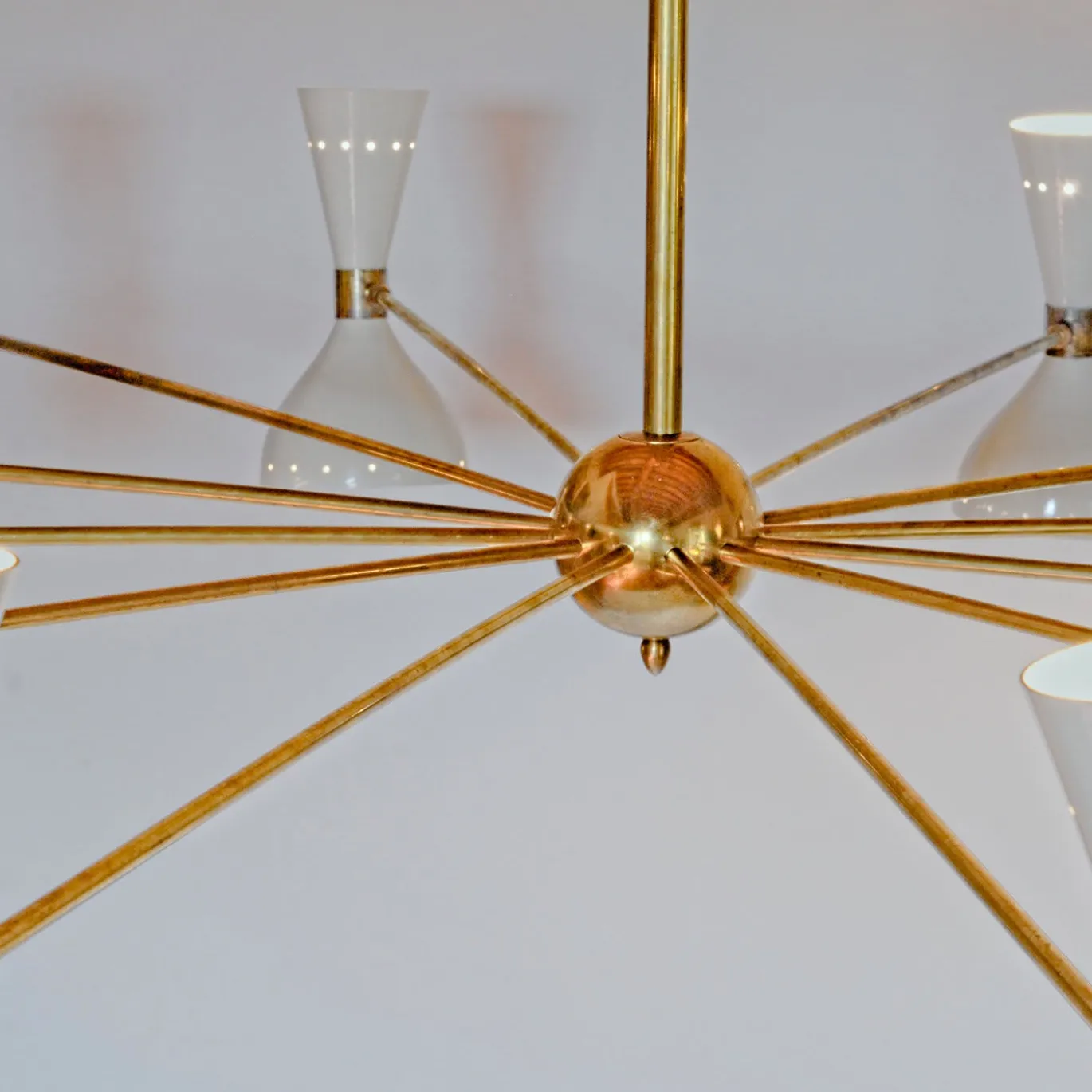 Lampadario Simmeetrico a 12 bracci in ottone