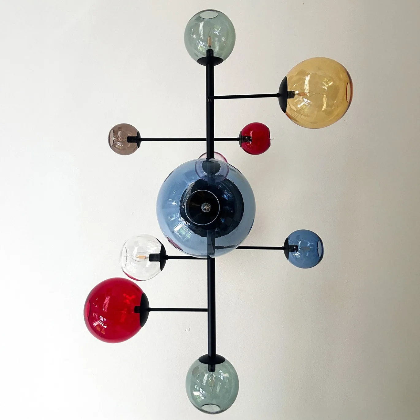 Lampadario Sirius in vetro di Murano con sfere multicolori