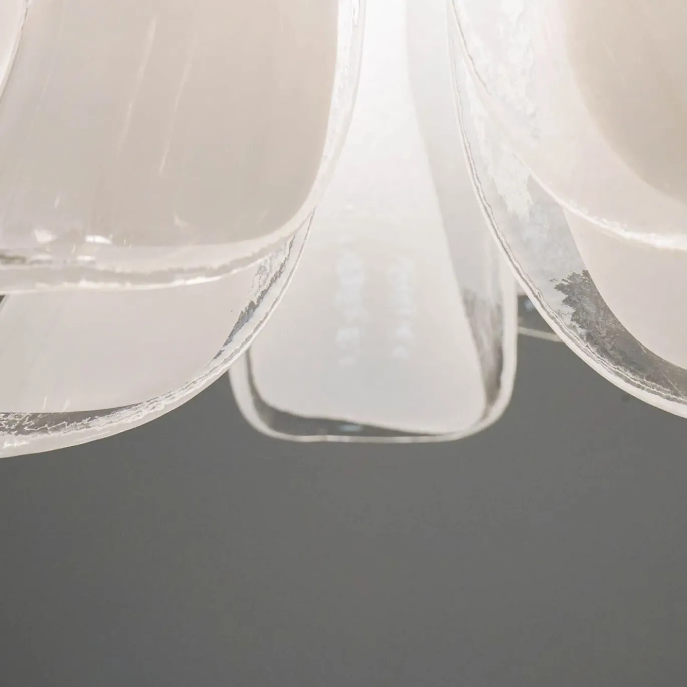 Lampadario Veneziana a 5 piani con 41 Elementi in Vetro Opalino