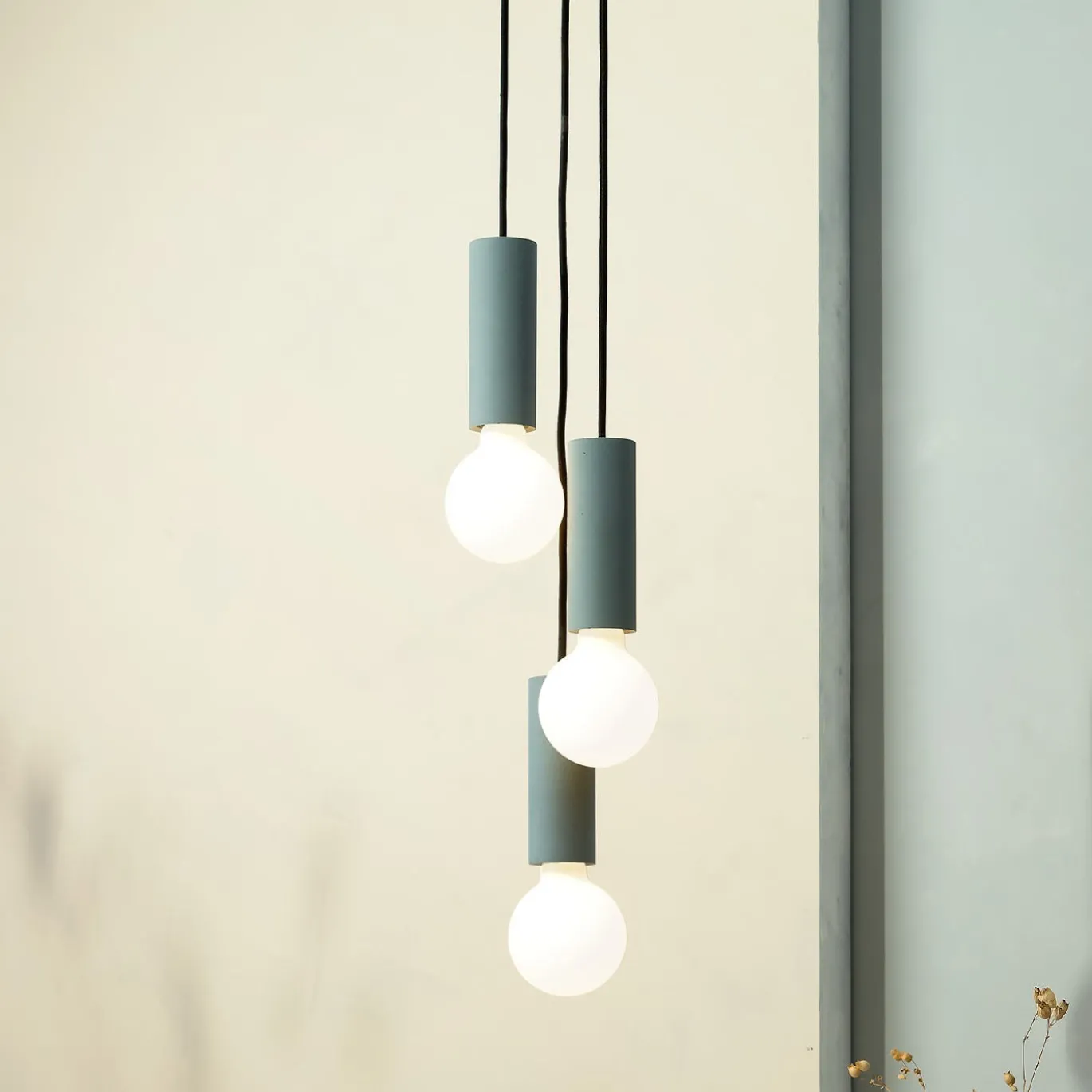 Lampade a sospensione Ila Trio Blu Violina