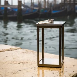 Lanterna a cubo di Stefano Tabarin