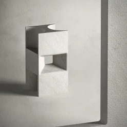 La scultura Village-Assembly Convergence di Yabu Pusherlberg