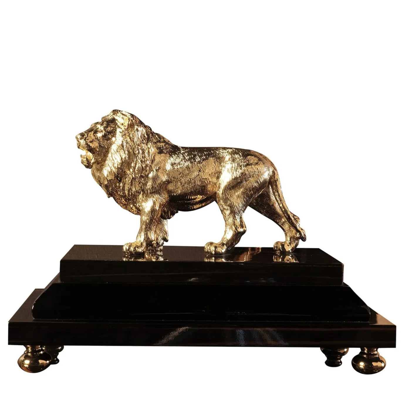 Leone in ottone con base in lacca nera Figurina