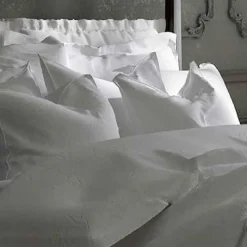 Letto Aida di Alberto Colzani