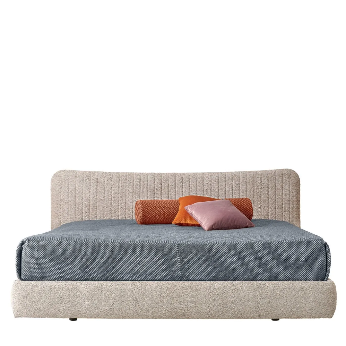 Letto Alba in Bouclé Ostrica con Dettagli in Noce Havana