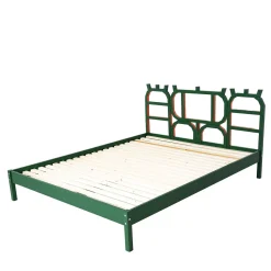 Letto Guarino in legno laccato verde